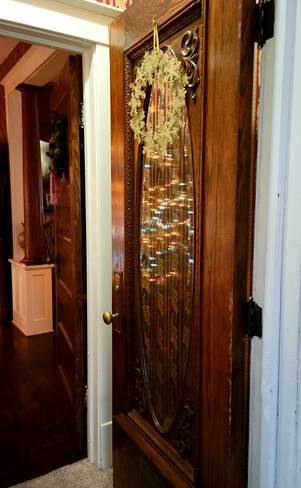 The pretty oval door is always open for our guests